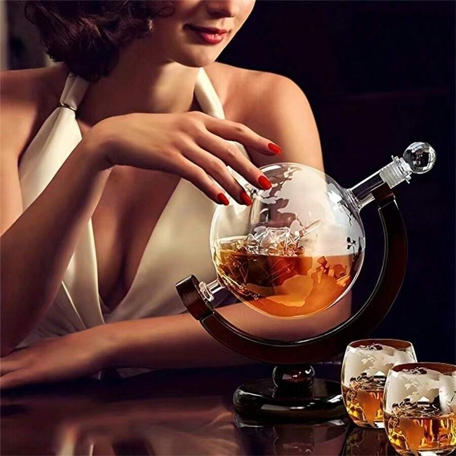 Набор из 1 или 3 декантеров-гл – обзор и цена Decanter Globe Set