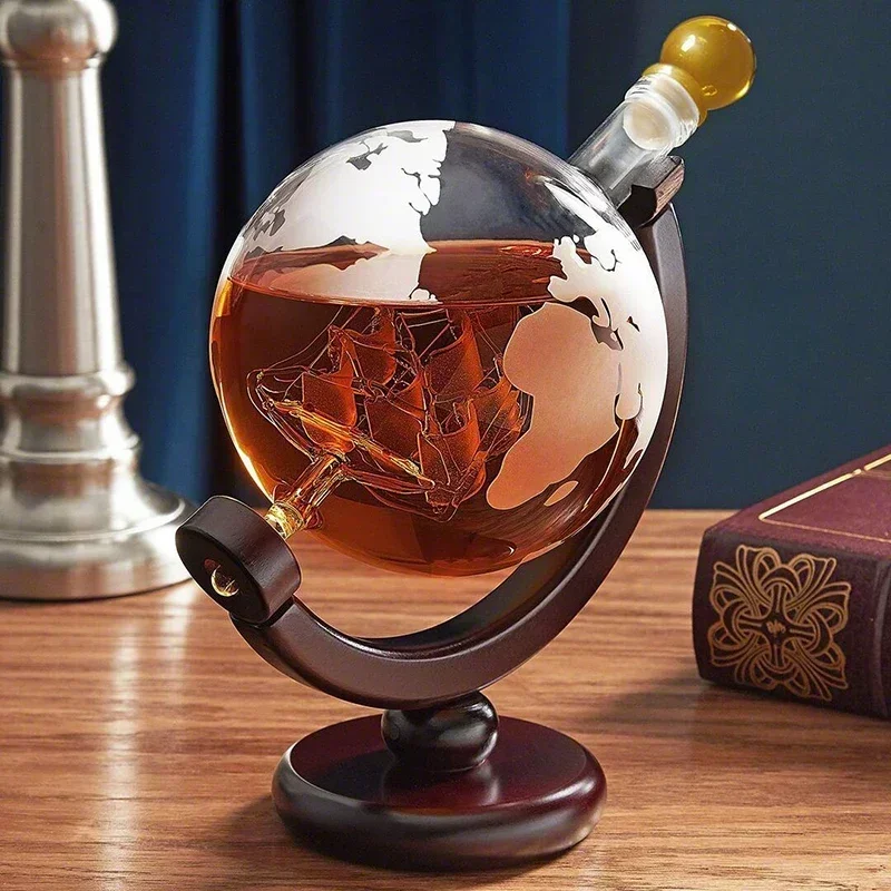 Креативный набор графинов с ша – обзор и цена Decanter Globe Set