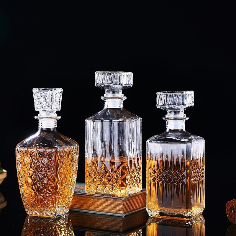 Роскошный стеклянный графин дл – обзор и цена Decanter Globe Set