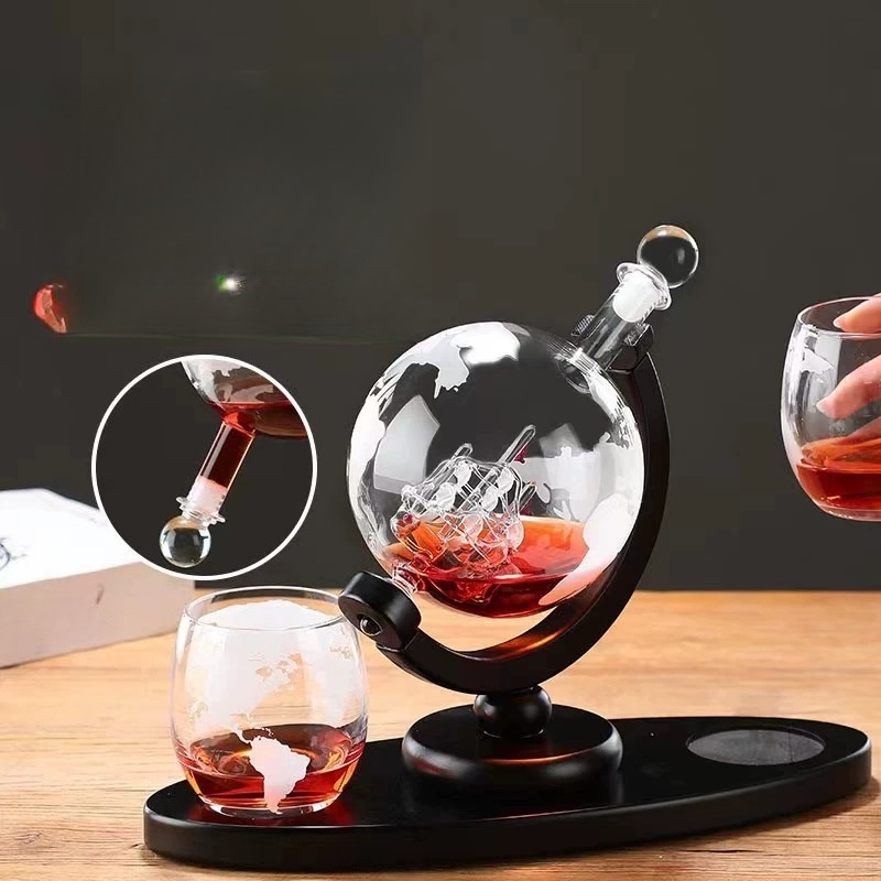 Декоративный набор для вина в  – обзор и цена Decanter Globe Set
